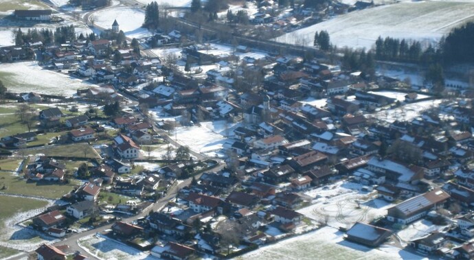 Luftbild der Gemeinde Greiling